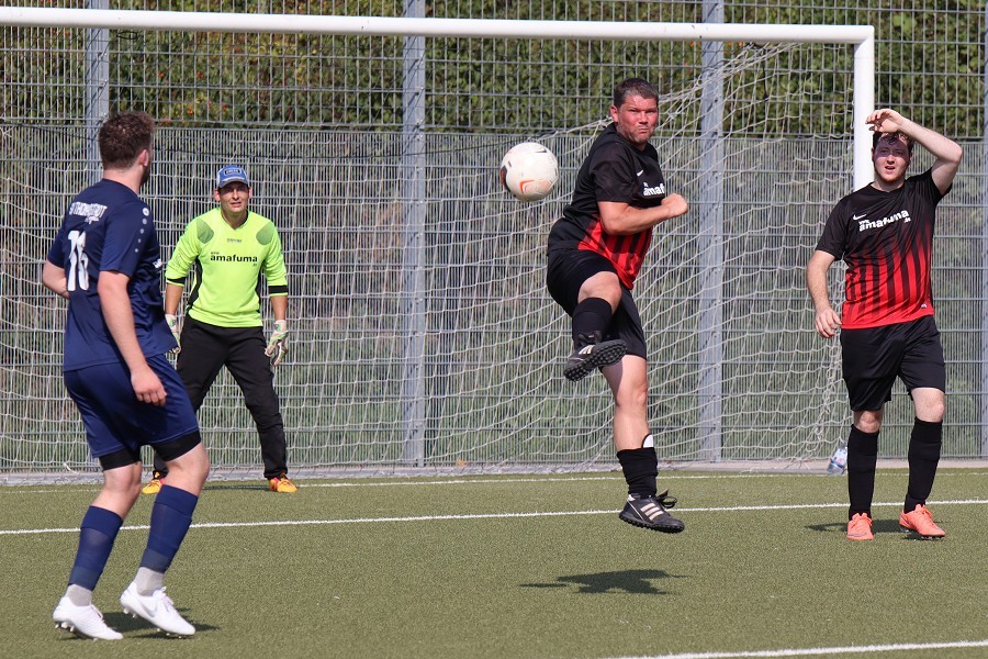 SV Thomasstadt Kempen III- BSV Leutherheide II (2019/20)_8