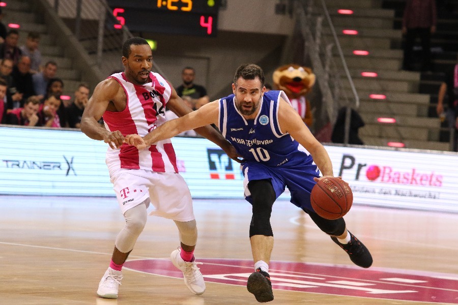 Telekom Baskets Bonn- Alba Fehervar (2018/19)_19