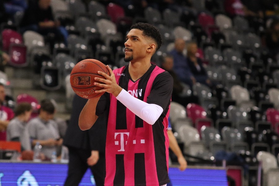 Telekom Baskets Bonn- Alba Fehervar (2018/19)_21