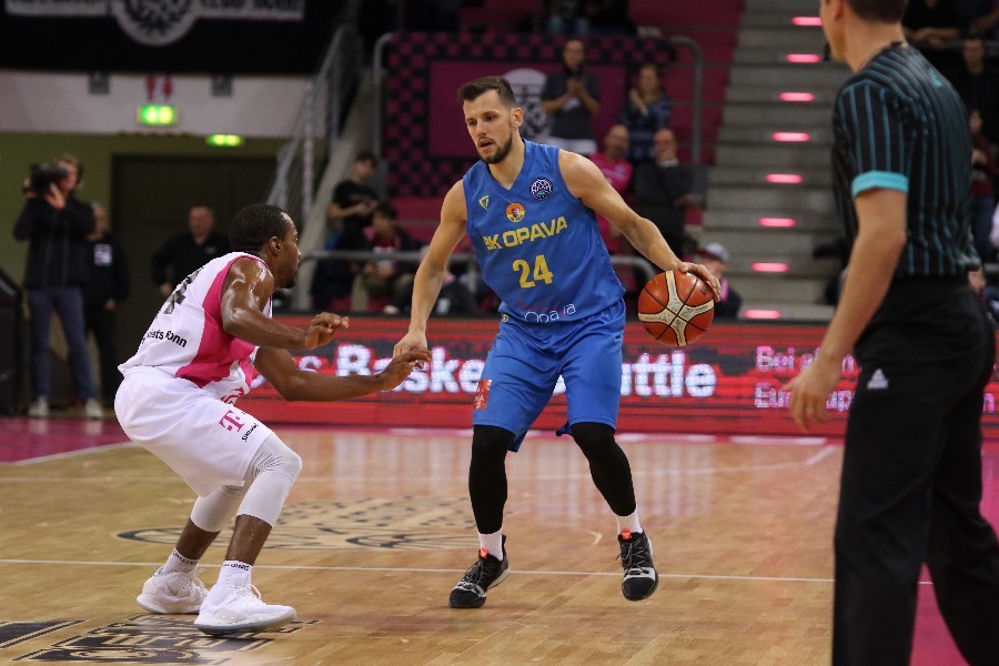 Telekom Baskets Bonn- BK Opava (2018/19)_11