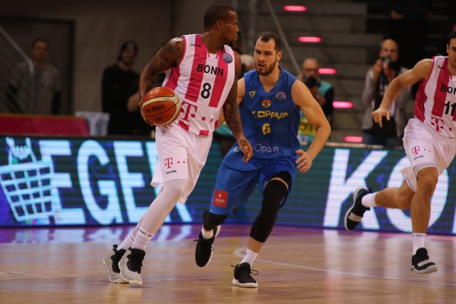 Telekom Baskets Bonn- BK Opava (2018/19)_13