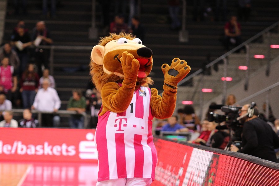 Telekom Baskets Bonn- BK Opava (2018/19)_18