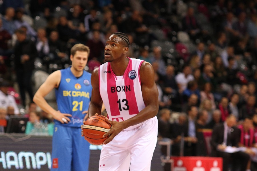 Telekom Baskets Bonn- BK Opava (2018/19)_25