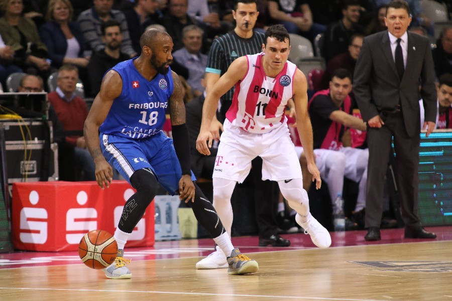 Telekom Baskets Bonn-  Fribourg Olympic Basket (2018/19)_19