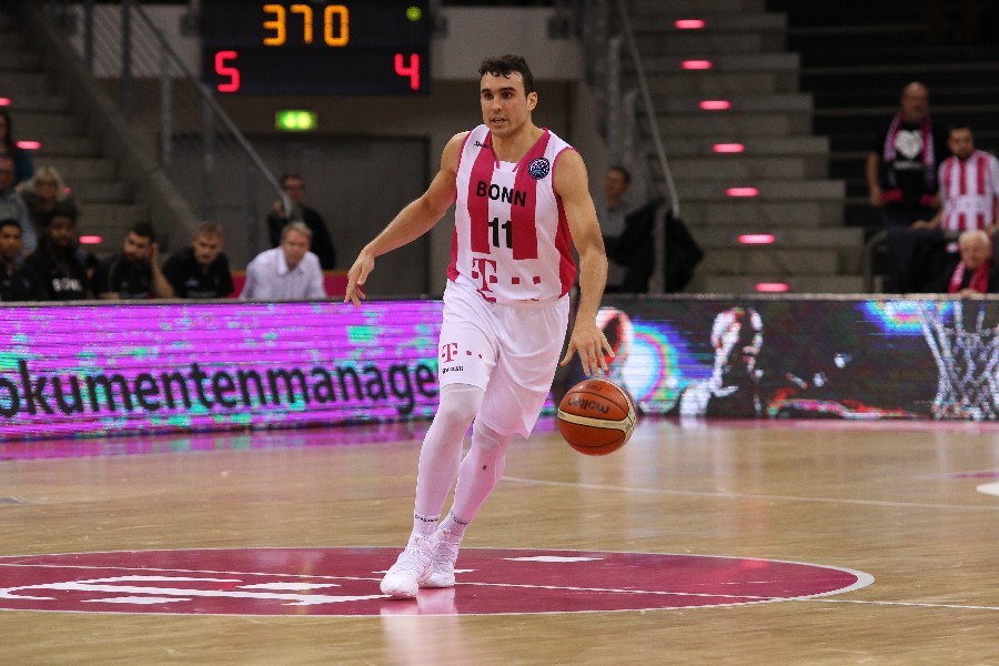 Telekom Baskets Bonn-  Fribourg Olympic Basket (2018/19)_26