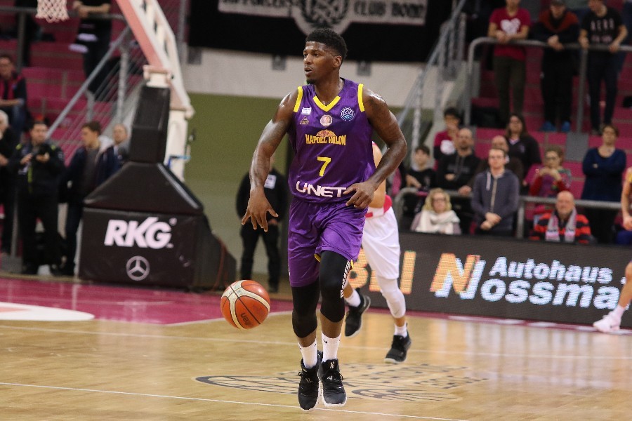 Telekom Baskets Bonn- Hapoel Holon (2018/19)_9