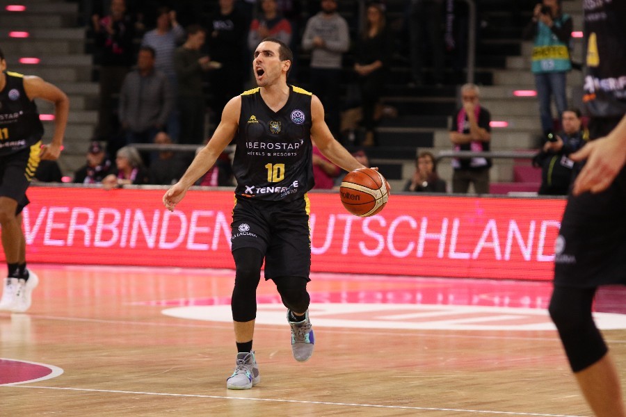 Telekom Baskets Bonn- Iberostar Tenerife (2018/19)_30