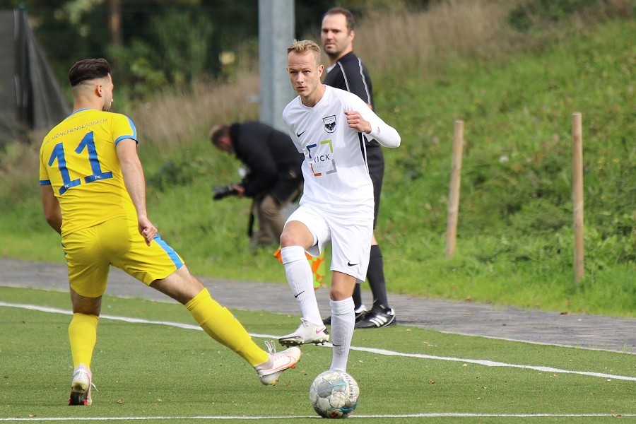 Teutonia St. Tönis vs. 1. FC Mönchengladbach (2020/21)_2