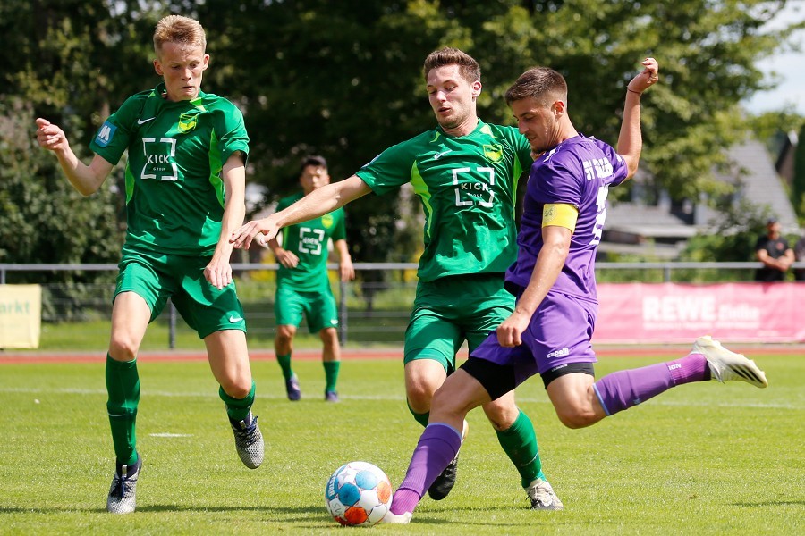 Teutonia St. Tönis vs. SV Straelen (2021/22)_29