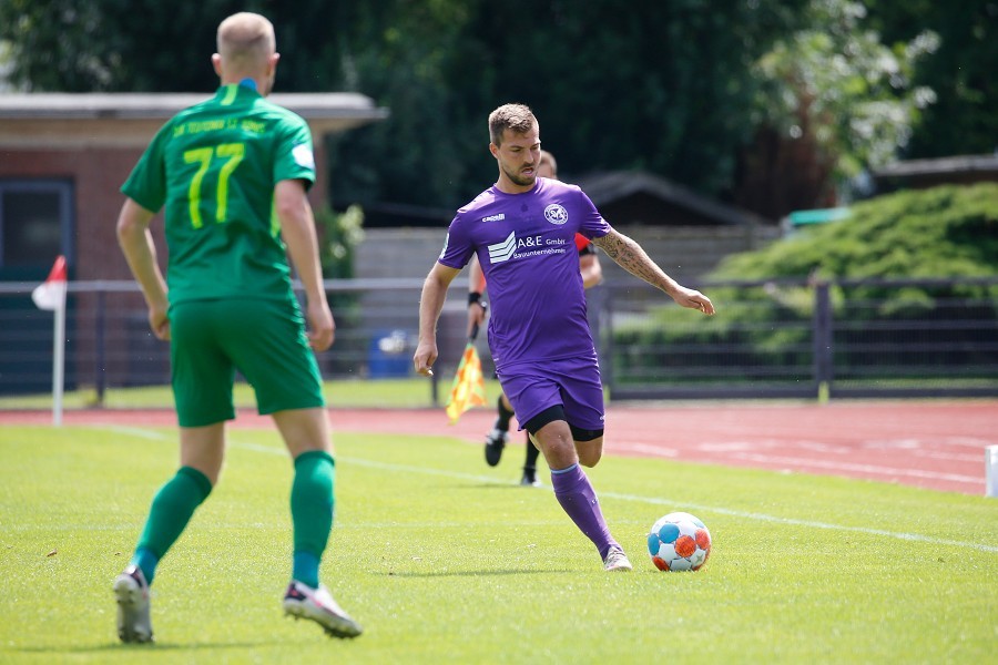 Teutonia St. Tönis vs. SV Straelen (2021/22)_6