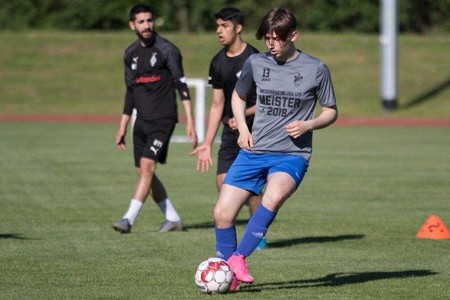 Training 1. FC Viersen A-Jugend/ Zweite (01.06.2021)_2
