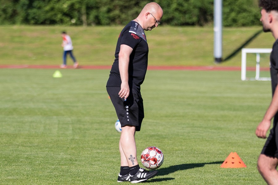 Training 1. FC Viersen A-Jugend/ Zweite (01.06.2021)_5