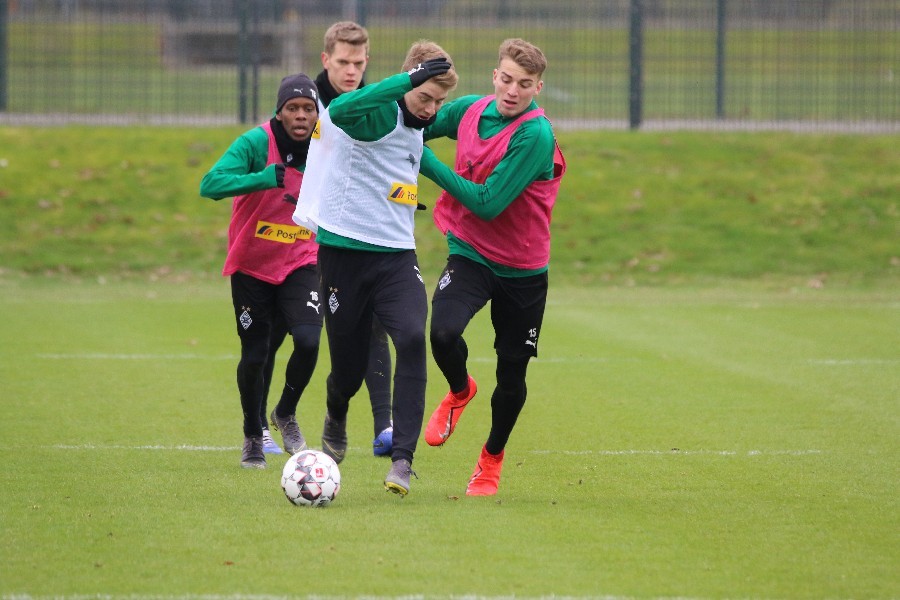Training Borussia Mönchengladbach 06.02.2019_19