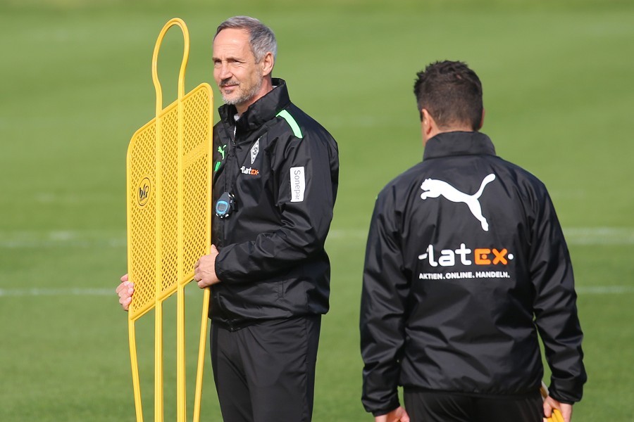 Training Borussia Mönchengladbach (14.04.2022)_11