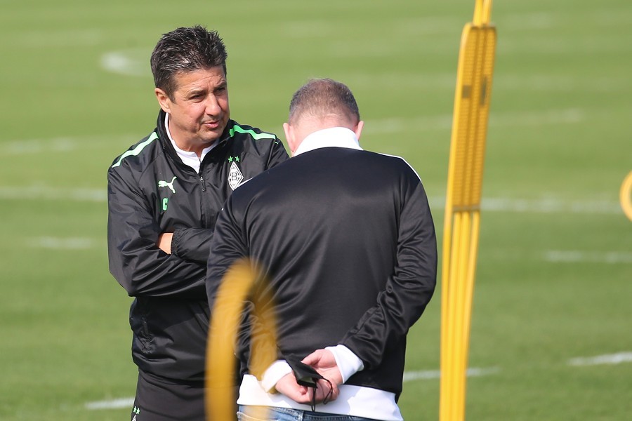 Training Borussia Mönchengladbach (14.04.2022)_17
