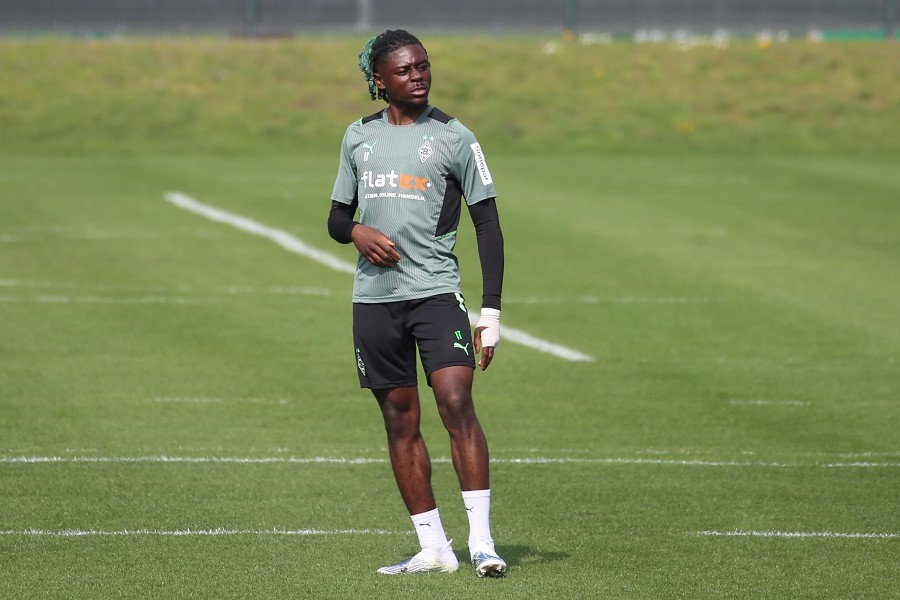 Training Borussia Mönchengladbach (14.04.2022)_21
