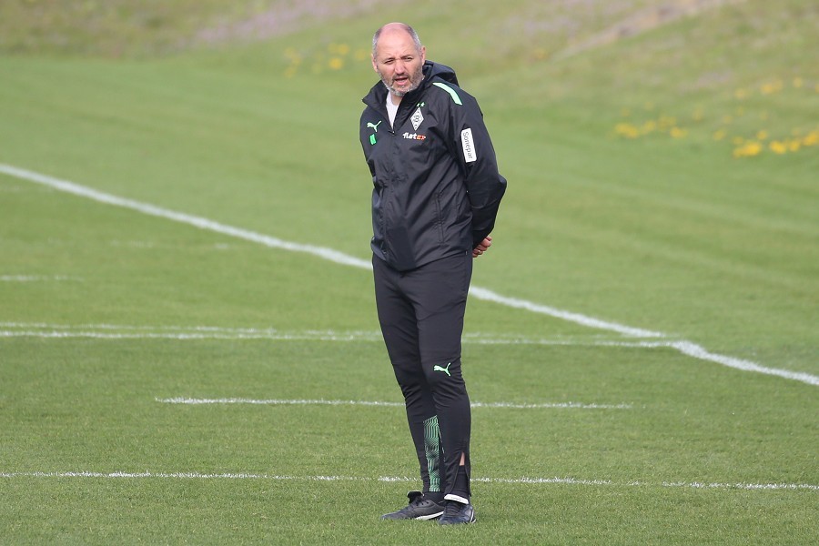 Training Borussia Mönchengladbach (14.04.2022)_30