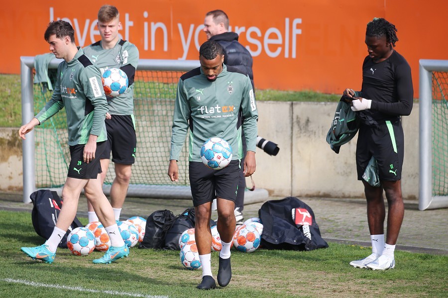 Training Borussia Mönchengladbach (14.04.2022)_3