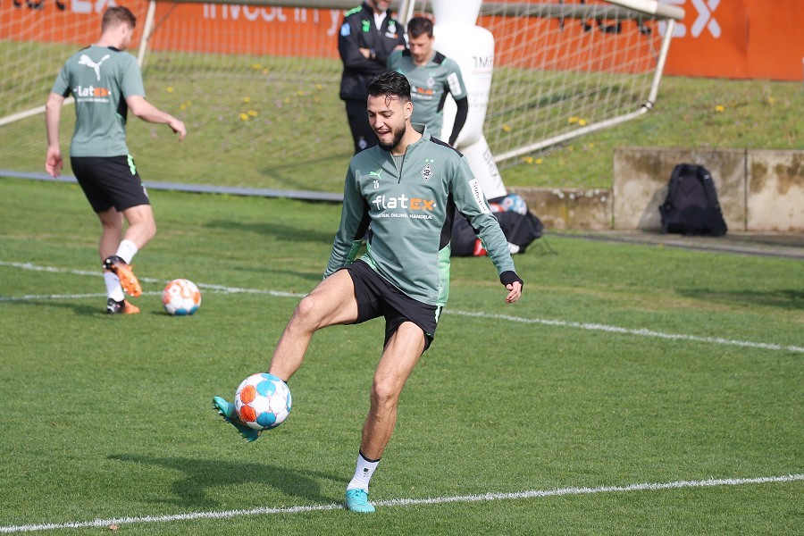 Training Borussia Mönchengladbach (14.04.2022)_6