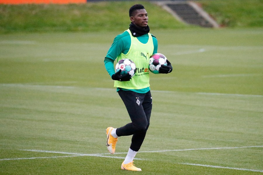Training Borussia Mönchengladbach (16.10.2020)_18