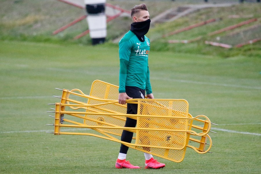 Training Borussia Mönchengladbach (16.10.2020)_5