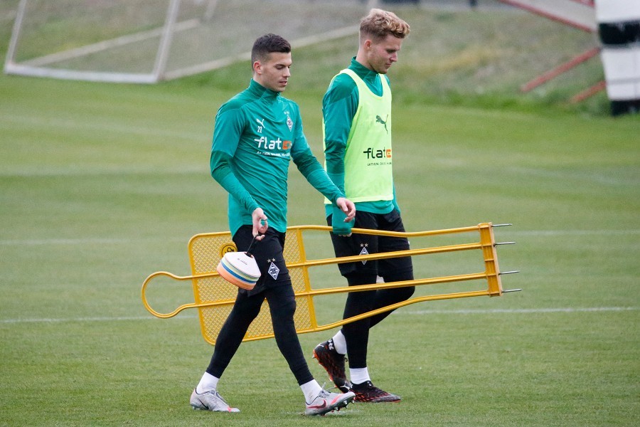 Training Borussia Mönchengladbach (16.10.2020)_9