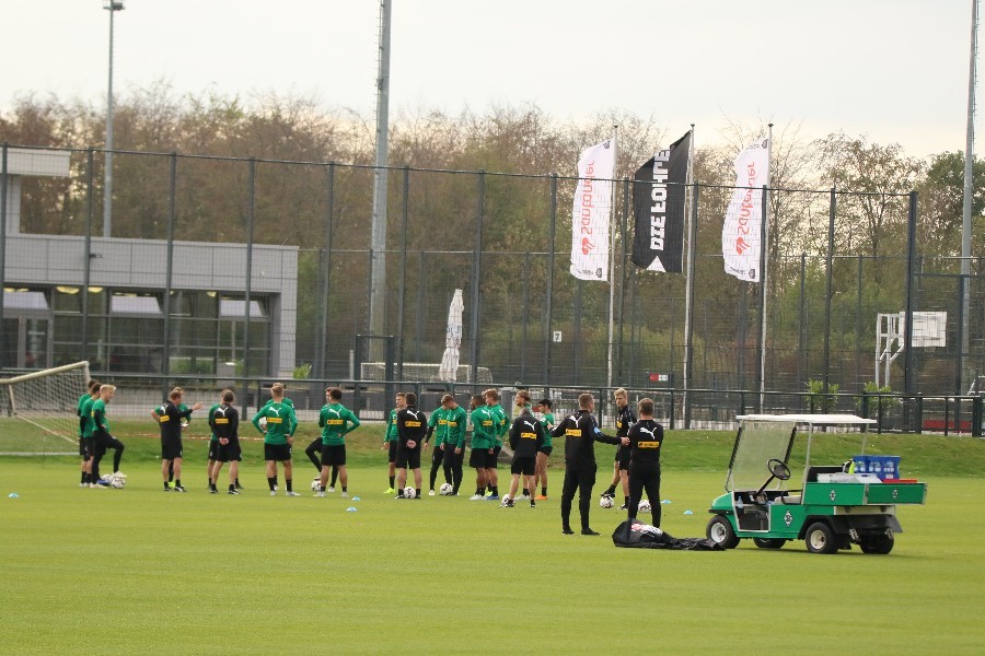 Training Borussia Mönchengladbach 18.10.2018_17