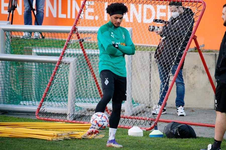 Training Borussia Mönchengladbach (24.11.2020)_14
