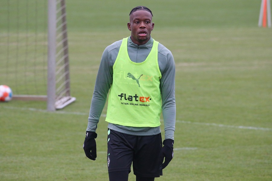Training Borussia Mönchengladbach (25.01.2022)_18