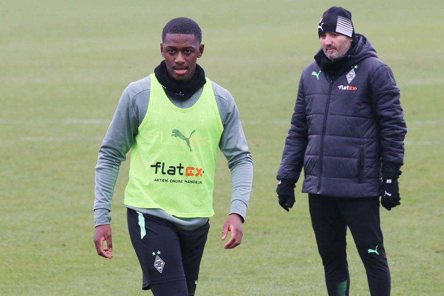 Training Borussia Mönchengladbach (25.01.2022)_21