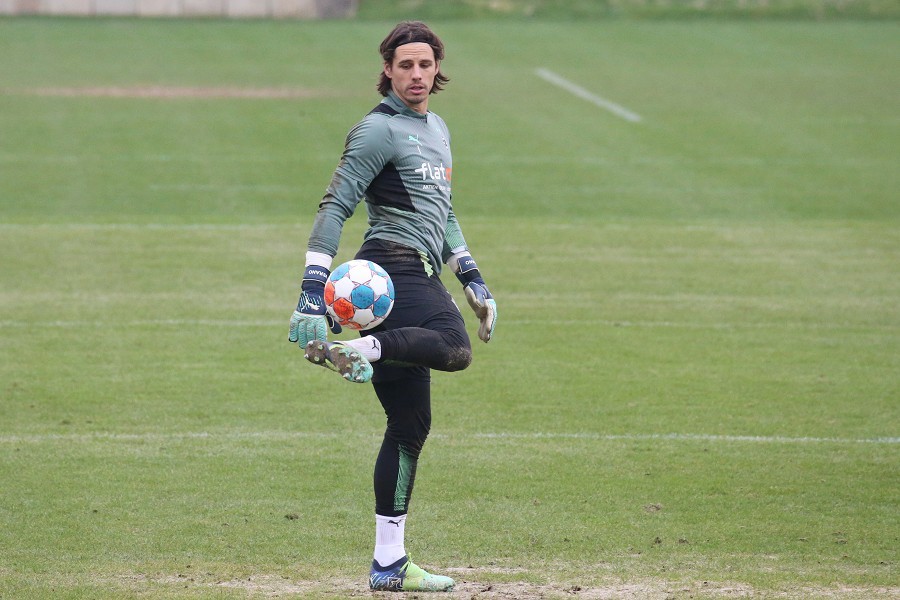 Training Borussia Mönchengladbach (25.01.2022)_23