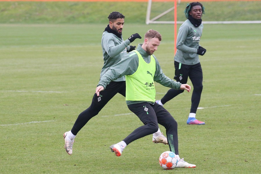 Training Borussia Mönchengladbach (25.01.2022)_31