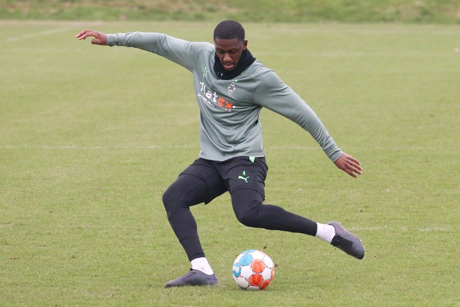 Training Borussia Mönchengladbach (25.01.2022)_40