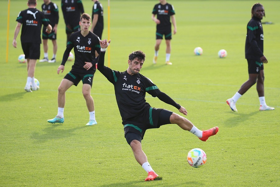 Training Borussia Mönchengladbach (28.10.2022)_24