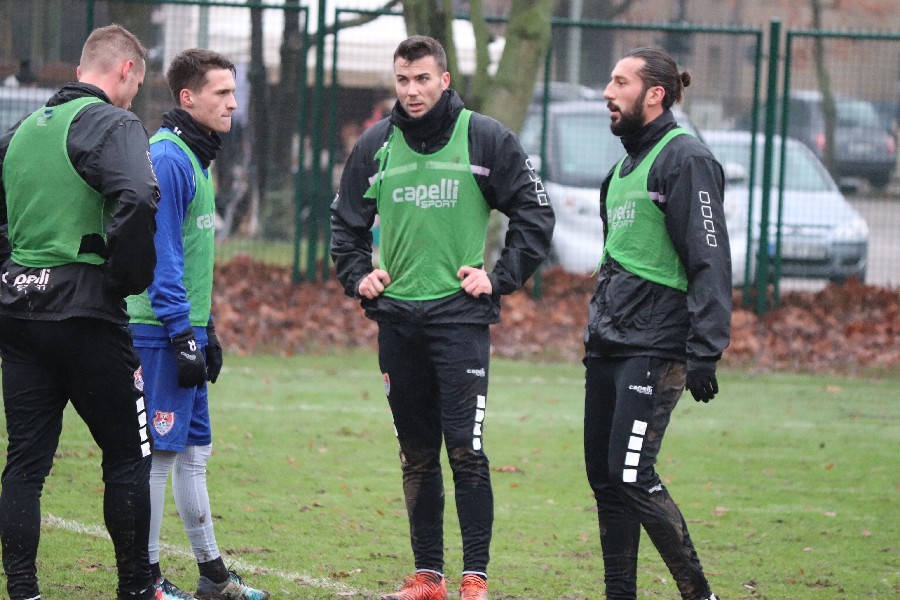 Training KFC Uerdingen 05.01.2019_10