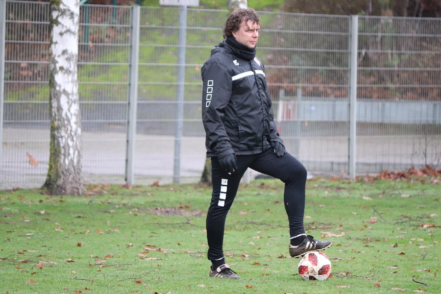 Training KFC Uerdingen 05.01.2019_21