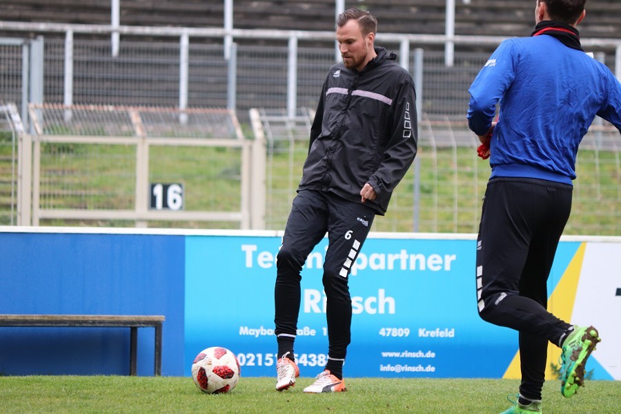 Training KFC Uerdingen 05.04.2019_19