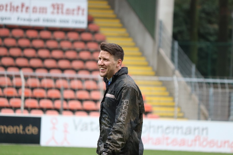 Training KFC Uerdingen 06.12.2018_11