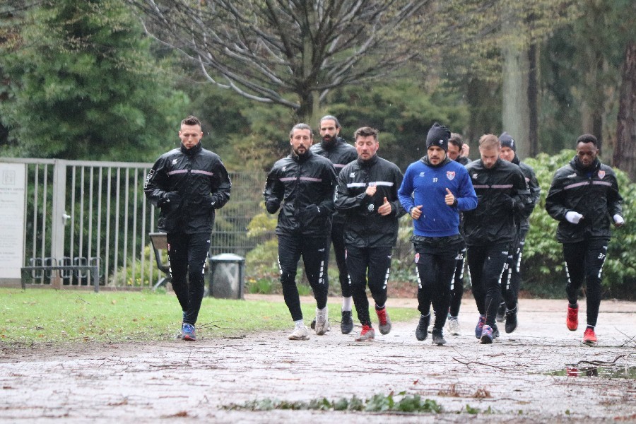 Training KFC Uerdingen 10.03.2019_22