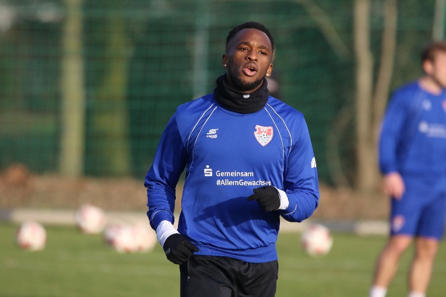 Training KFC Uerdingen 12.02.2019_19