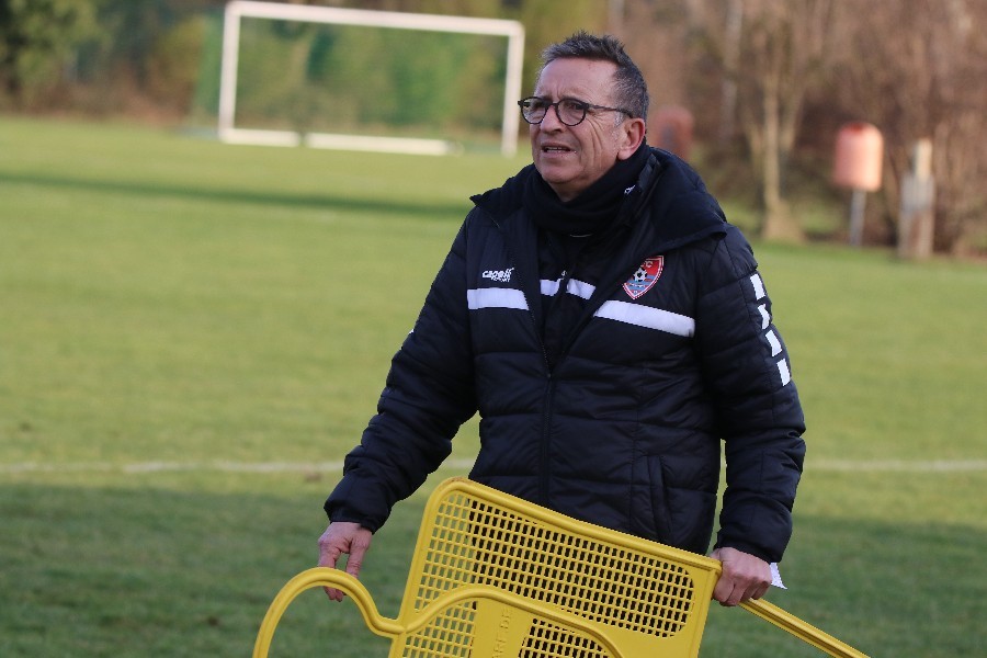 Training KFC Uerdingen 12.02.2019_36