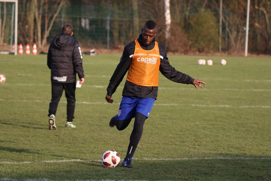 Training KFC Uerdingen 12.02.2019_38
