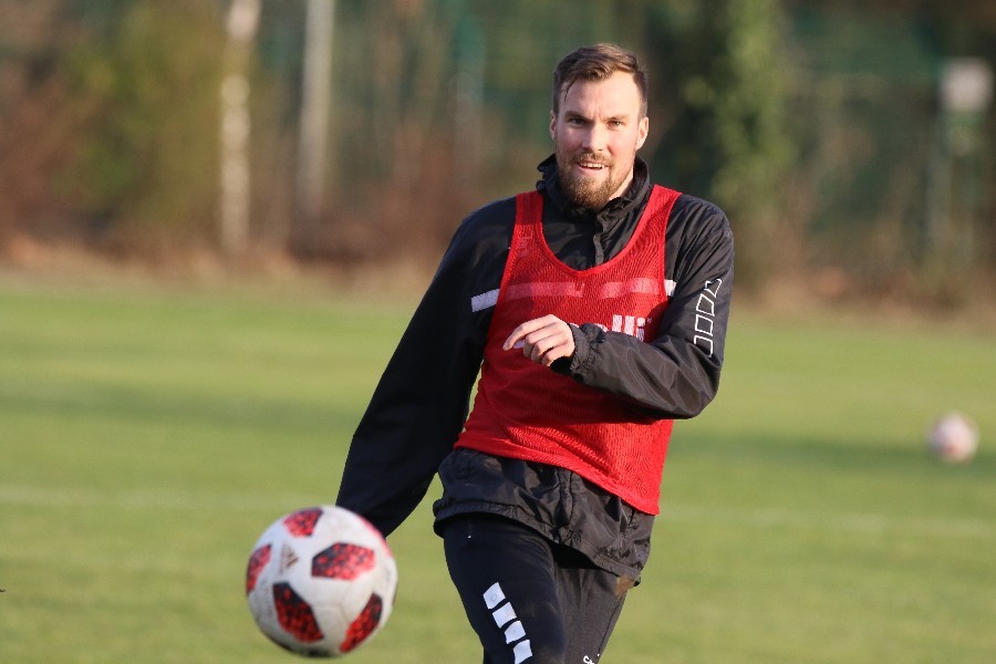 Training KFC Uerdingen 12.02.2019_39