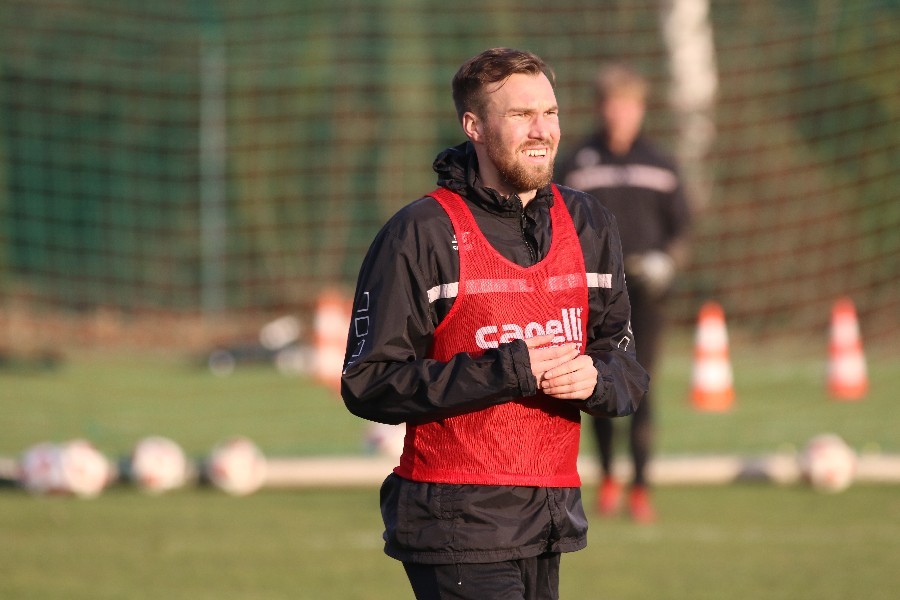 Training KFC Uerdingen 12.02.2019_48