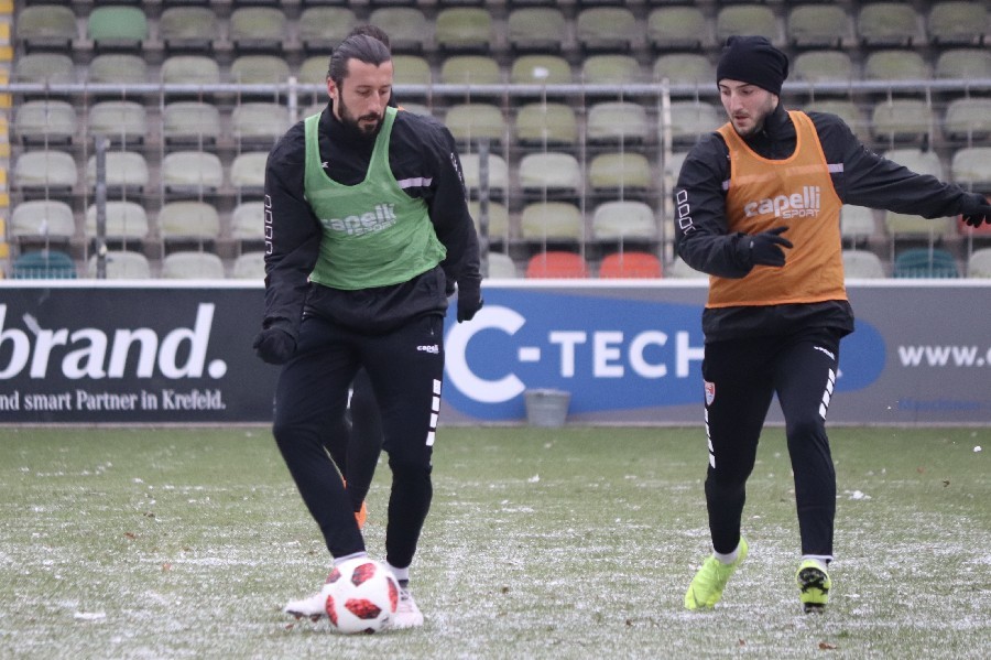 Training KFC Uerdingen 16.12.2018_17