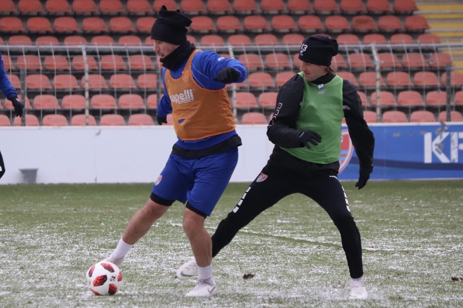 Training KFC Uerdingen 16.12.2018_18