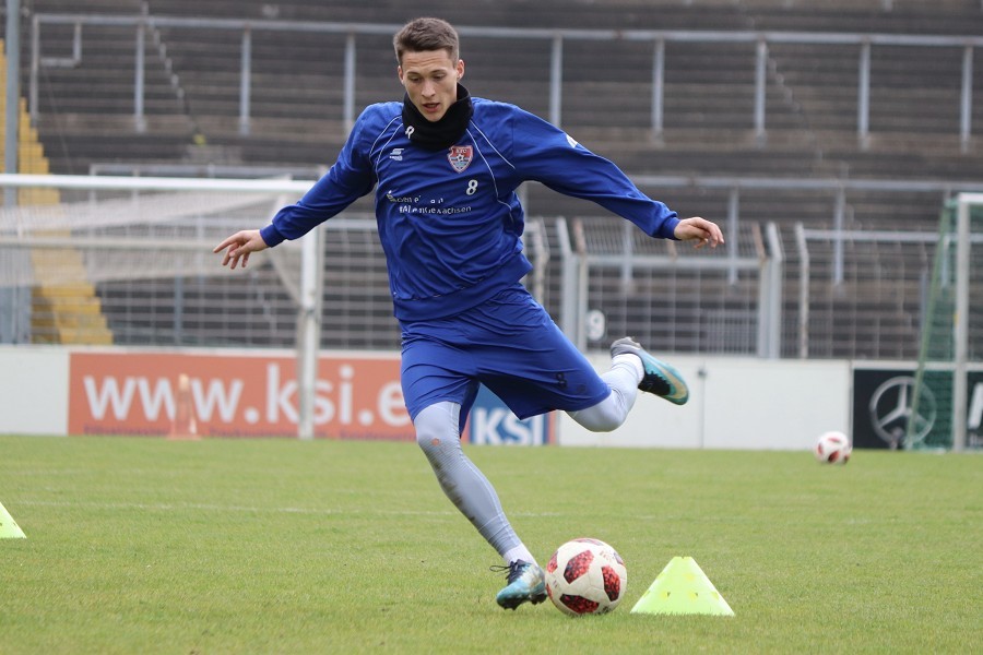 Training KFC Uerdingen 17.04.2019_19