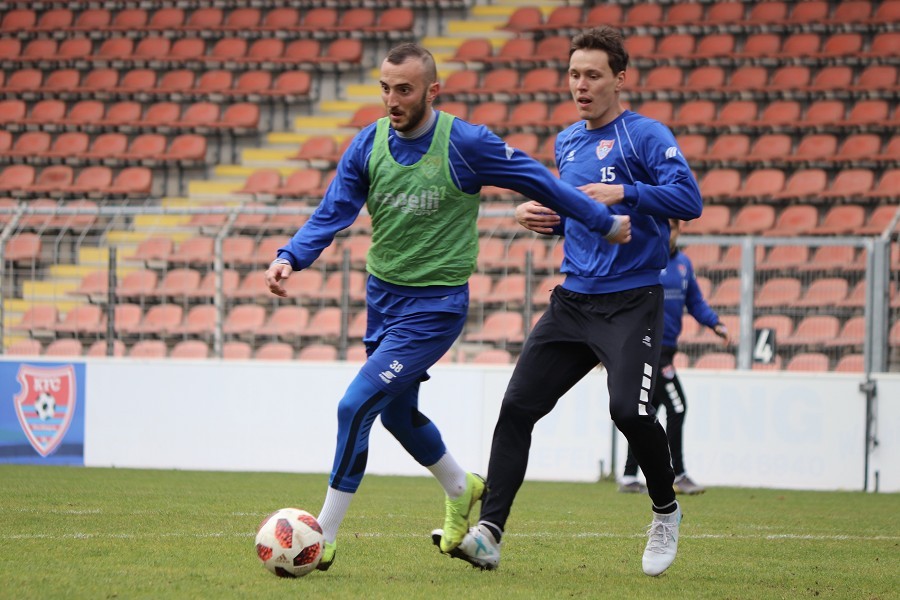 Training KFC Uerdingen 17.04.2019_25