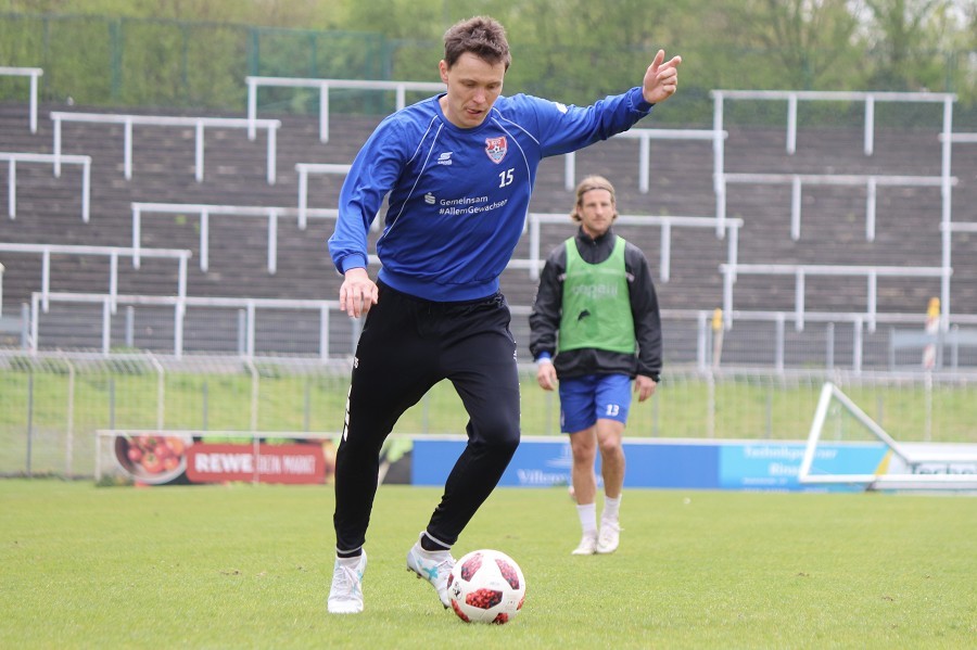 Training KFC Uerdingen 17.04.2019_28