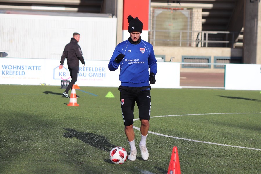 Training KFC Uerdingen 19.01.2019_10